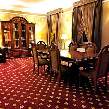 Komoda Club Residence Kaliszki Rum bild
